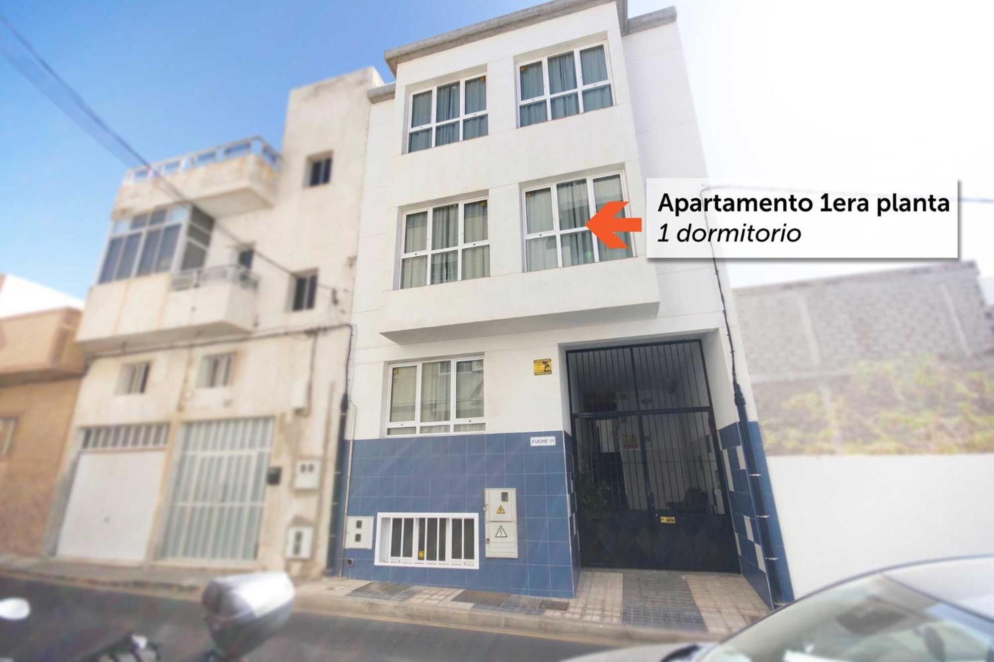 Apartamentos A 10 Minutos Del Aeropuerto Carrizal Exterior photo